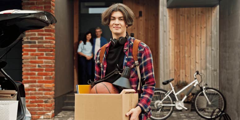 confident teenager moves out of parents house