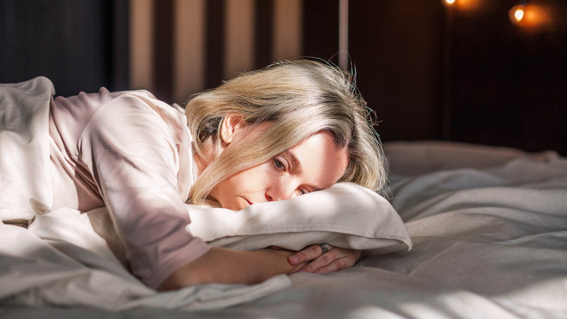 woman who struggles to enjoy life feeling listless