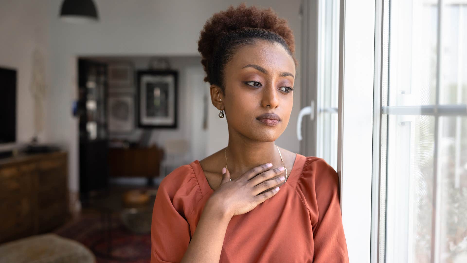woman who can't live in the moment